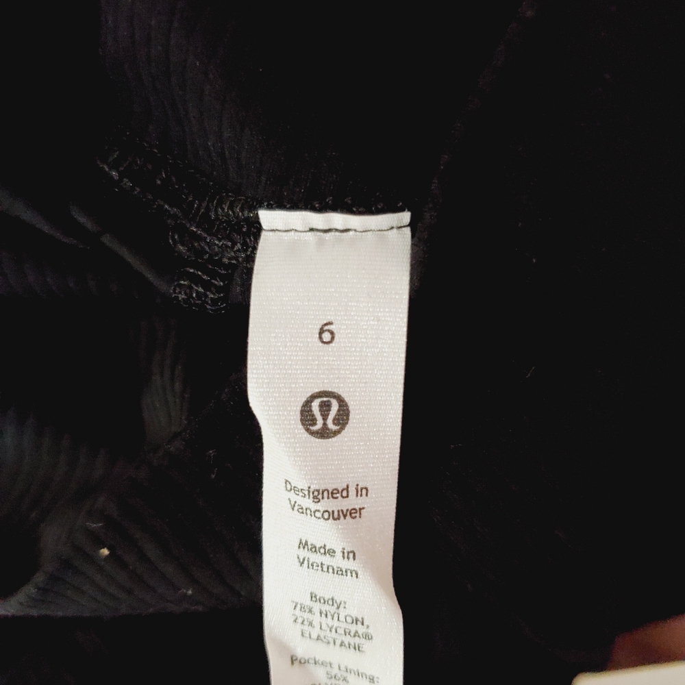 ✴️ NWT LULULEMON ALIGN HIGH RISE PANT RIBBED BLACK 25” INSEAM SIZE 6 SMALL - Picture 3 of 4